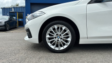 BMW 1 Series 118i SE 5dr Petrol Hatchback